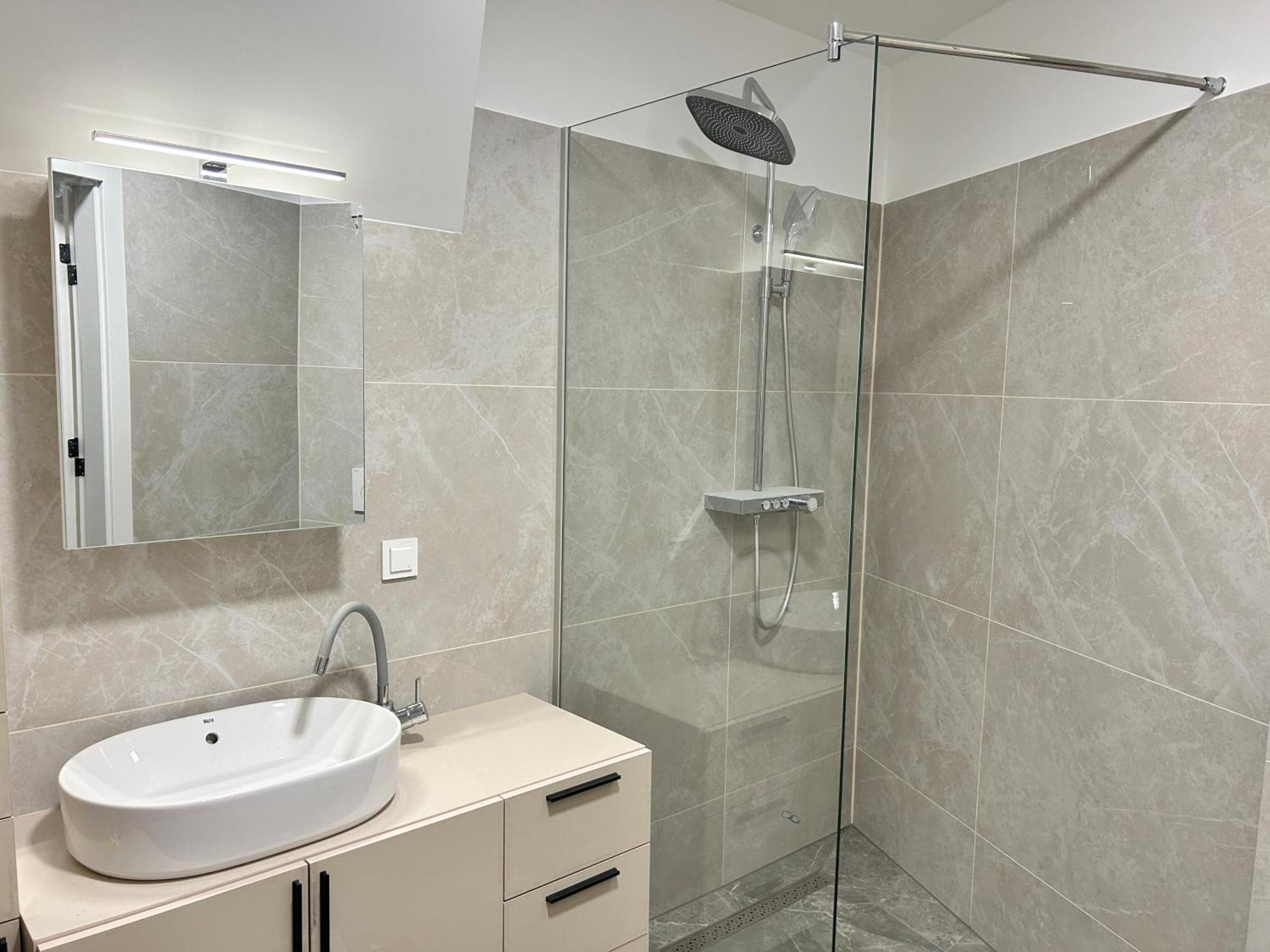 Asp Modern Apartments With Balcony & Free Parking Відень Екстер'єр фото